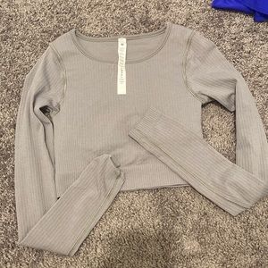 lululemon EBB to street long sleeve shirt. Size 2 Grey